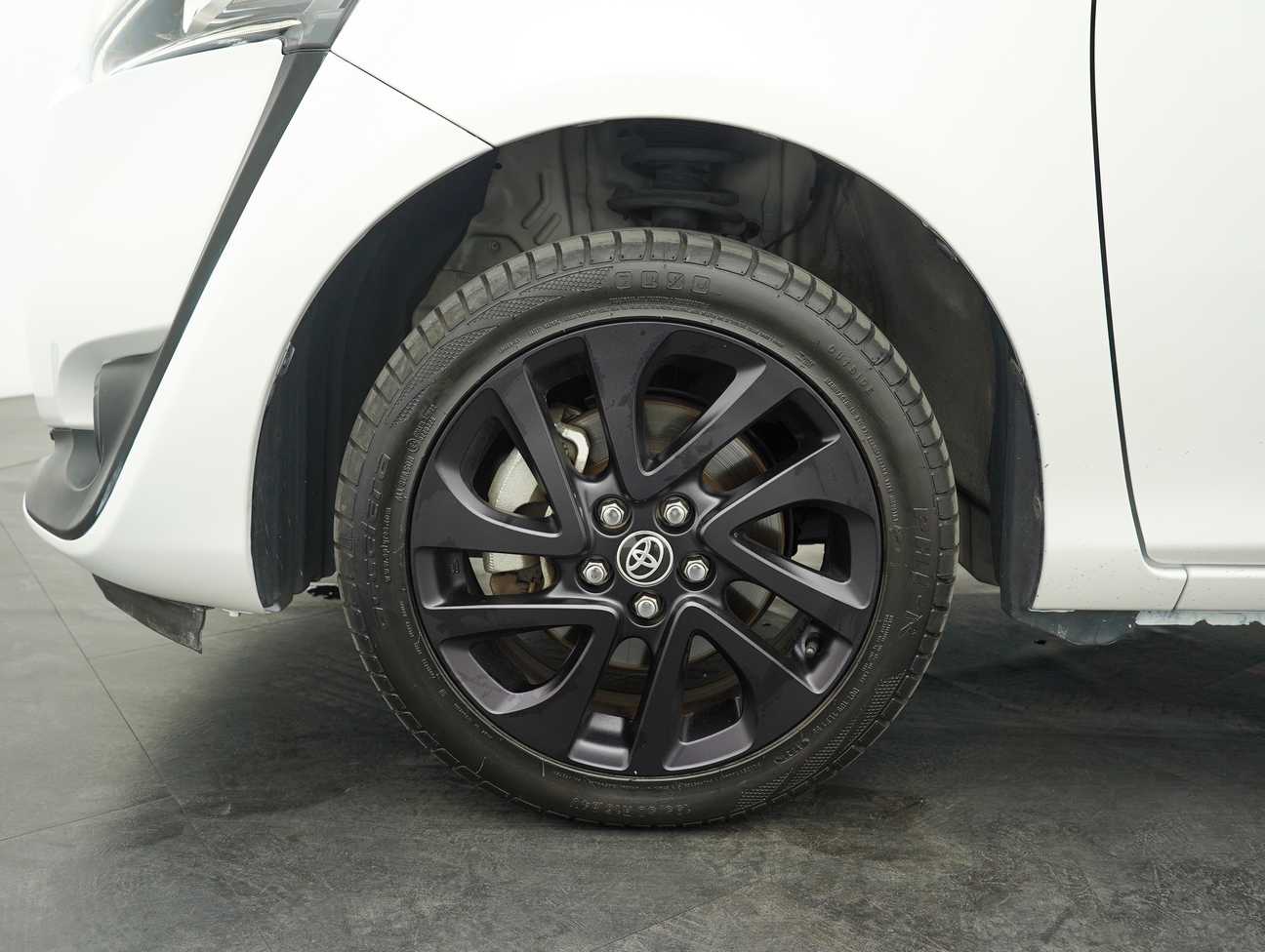 used 2018 Toyota Sienta V 1.5