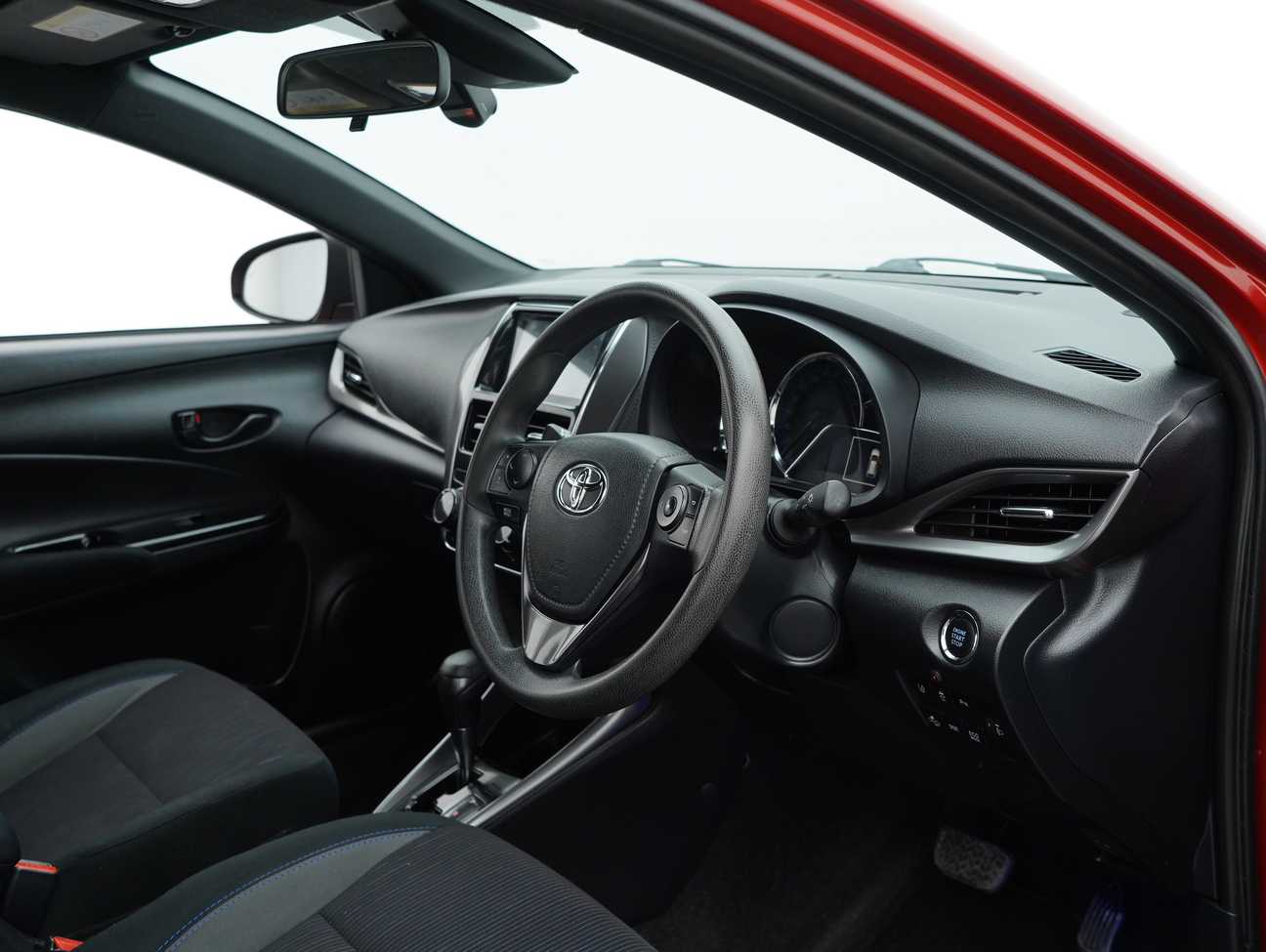 terpakai 2023 Toyota Yaris E 1.5