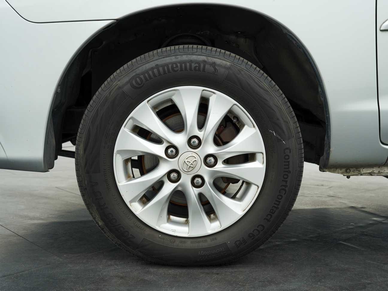 used 2014 Toyota Innova G 2.0