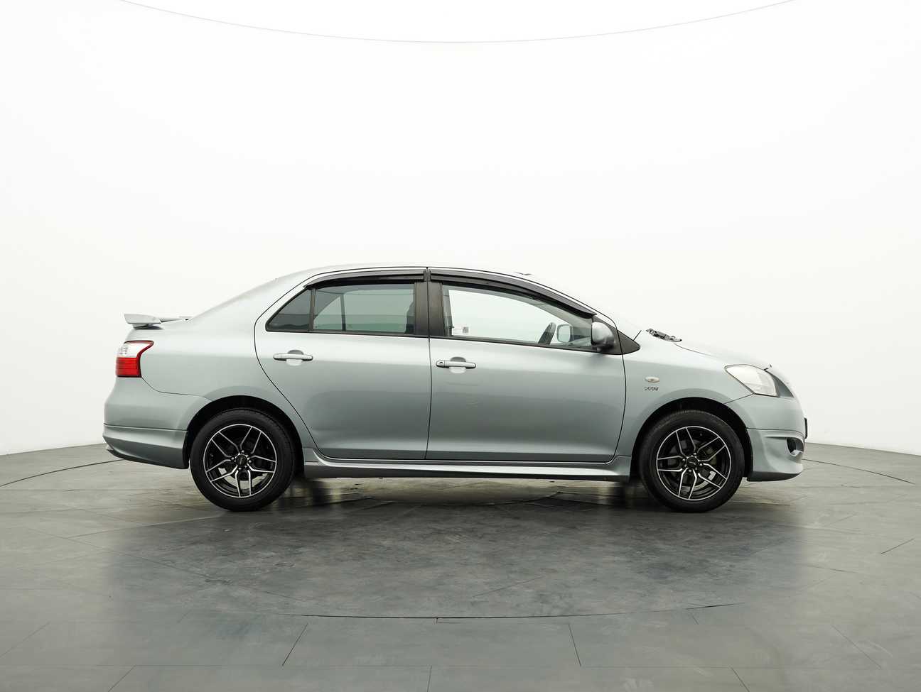 terpakai 2012 Toyota Vios J 1.5