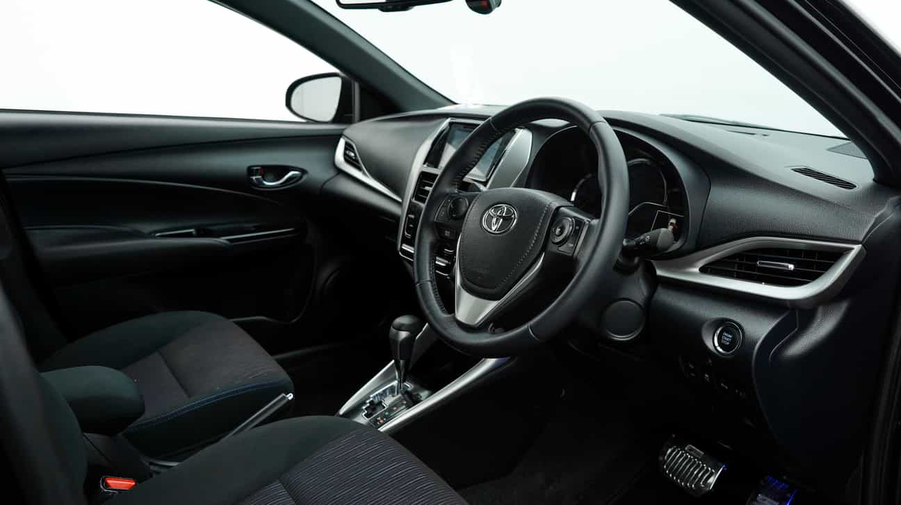 used 2020 Toyota YARIS G 1.5