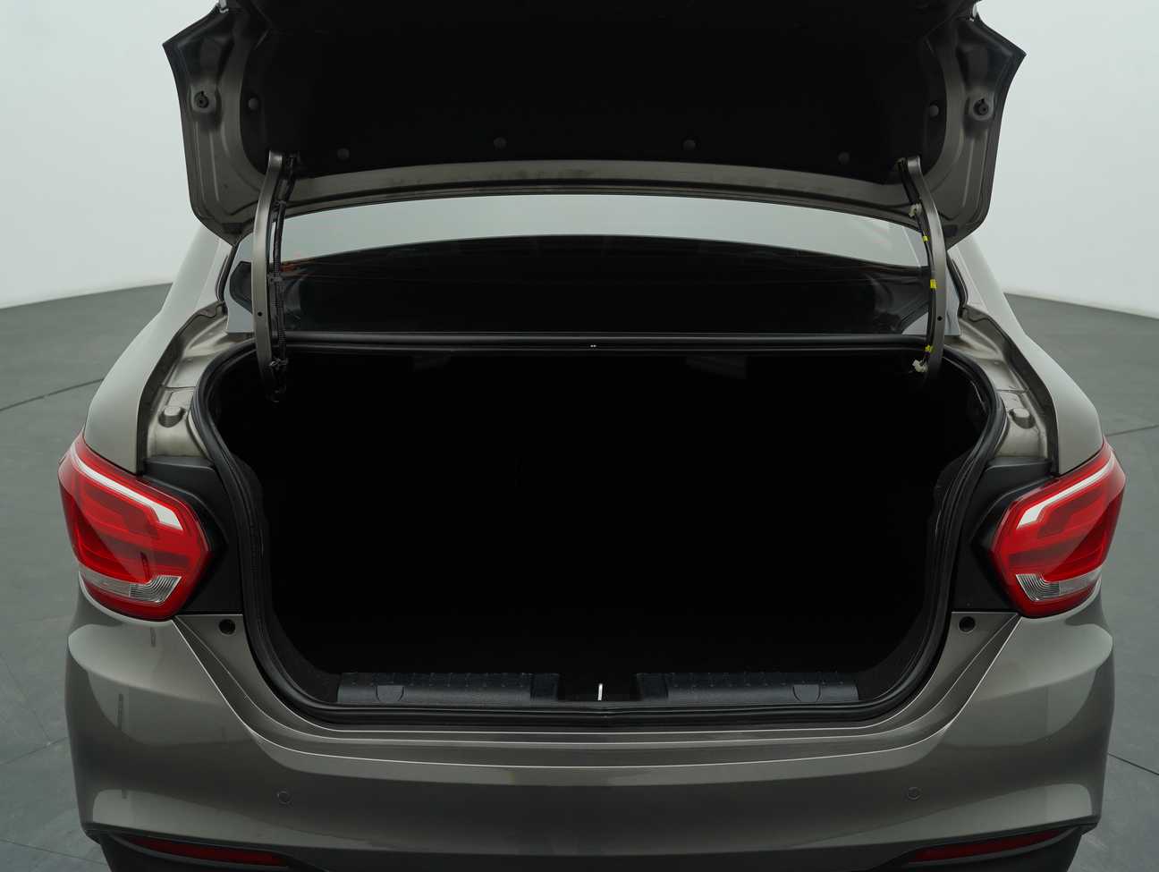 terpakai 2021 Proton Persona Executive 1.6