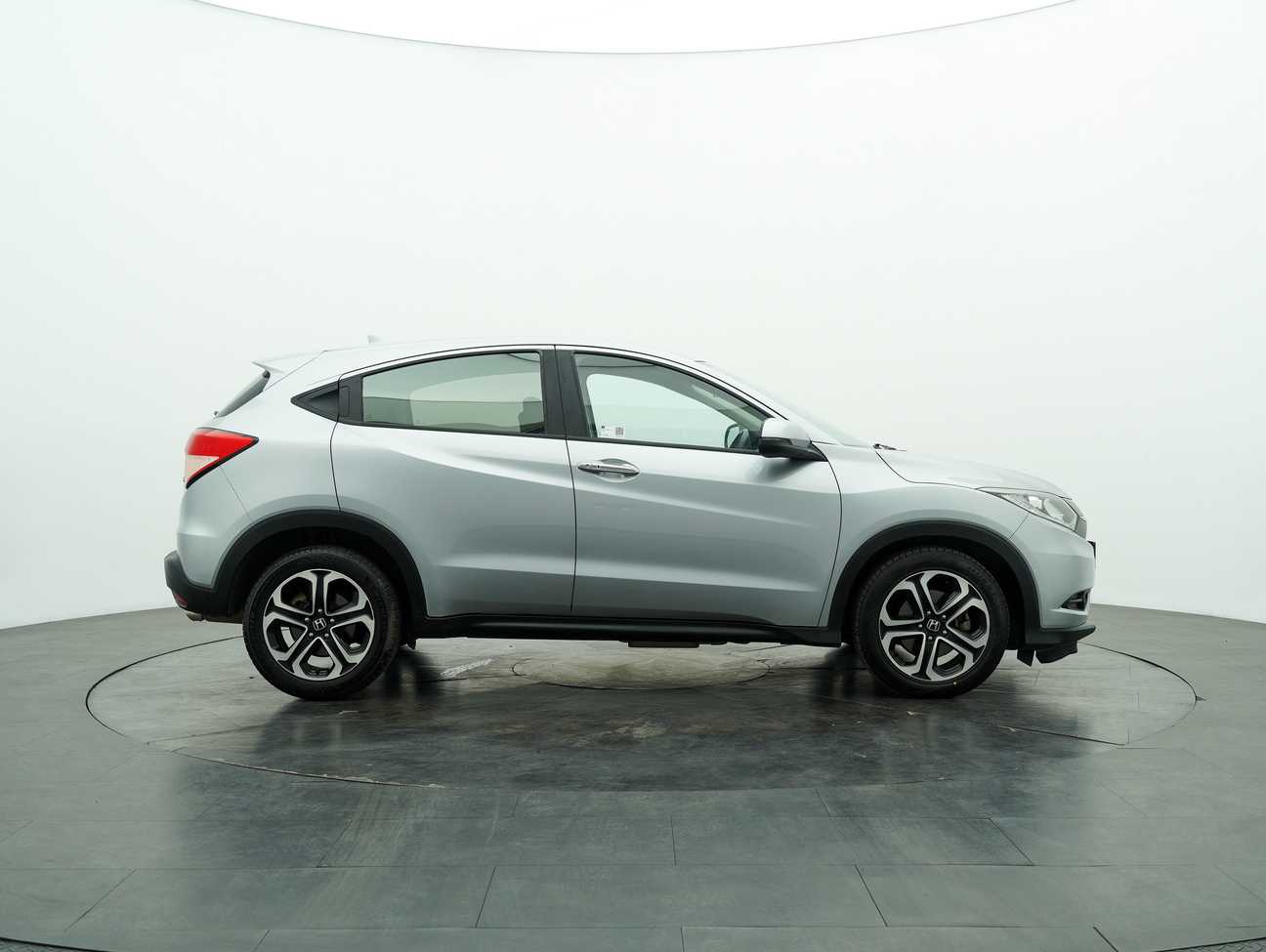 used 2016 Honda HR-V V 1.8