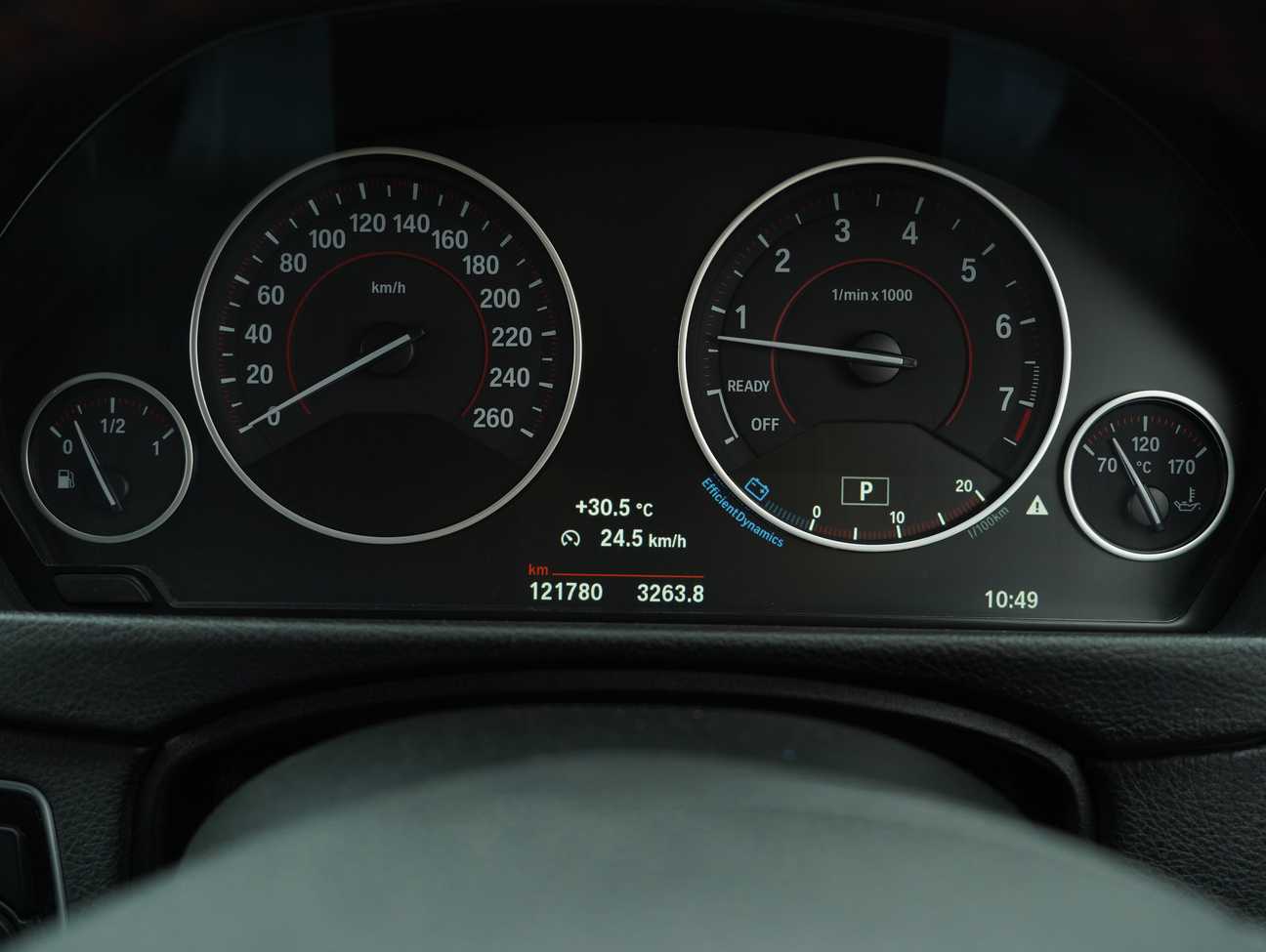used 2015 BMW 320i Sport Line 2.0