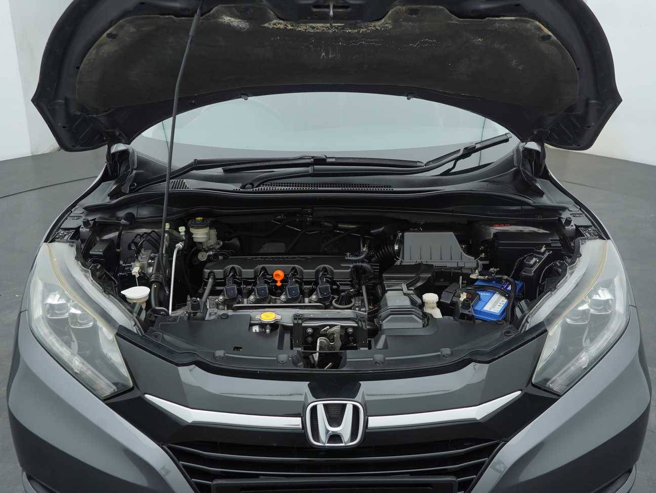 used 2015 Honda HR-V V 1.8