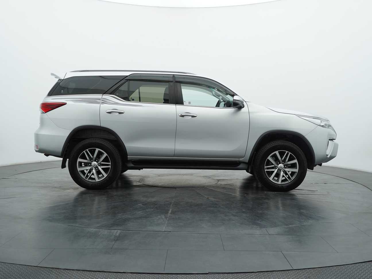 used 2018 Toyota Fortuner VRZ 2.4