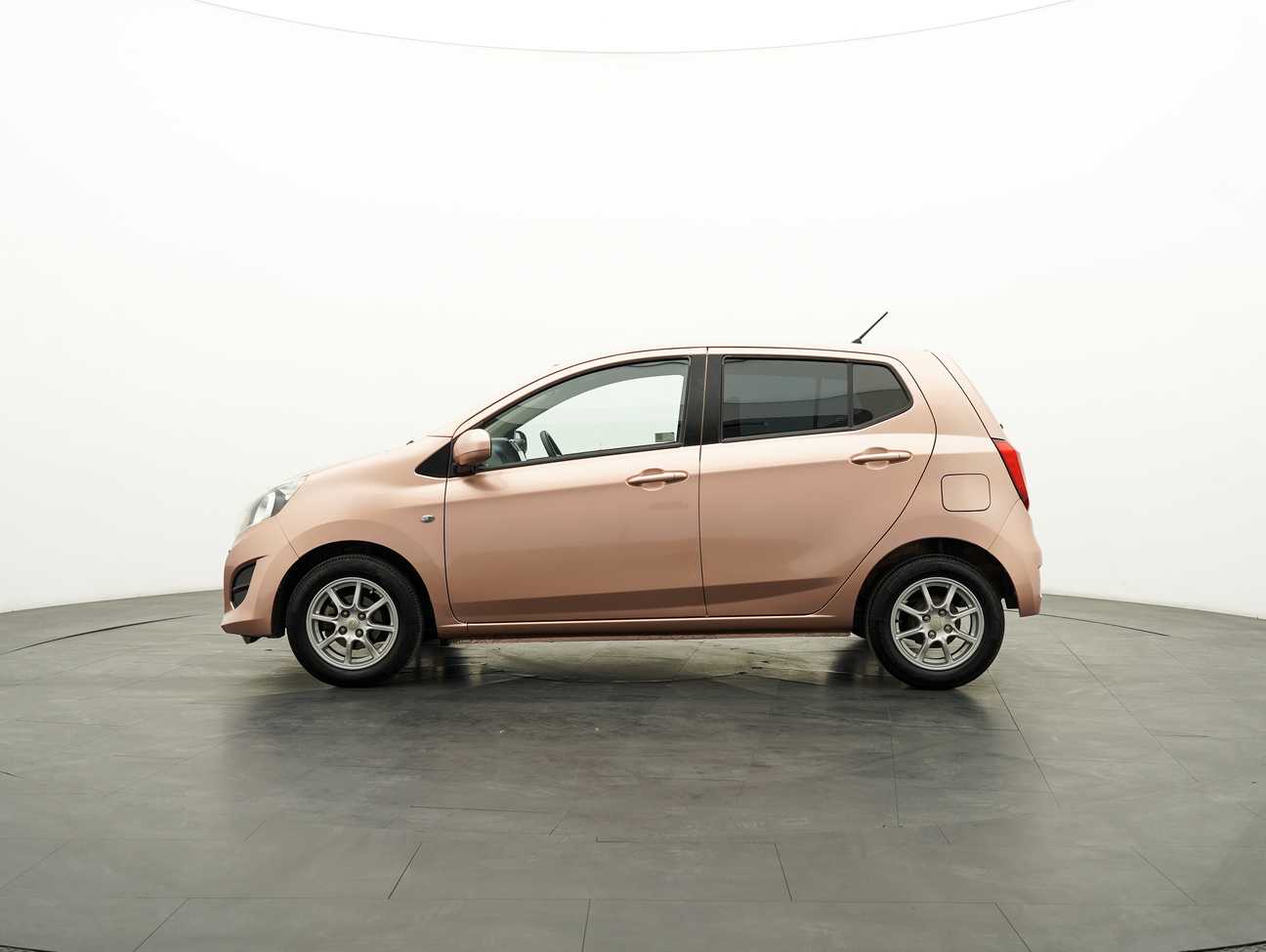 terpakai 2015 Perodua AXIA G 1.0