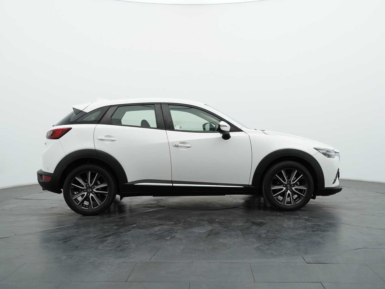 terpakai 2016 Mazda CX-3 SKYACTIV-G 2.0