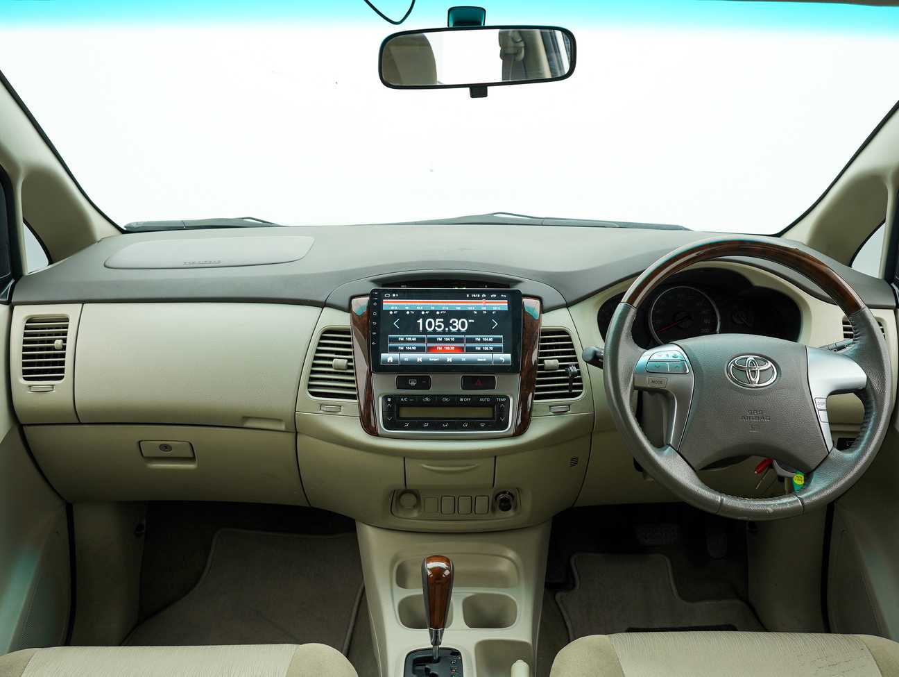 used 2014 Toyota Innova G 2.0