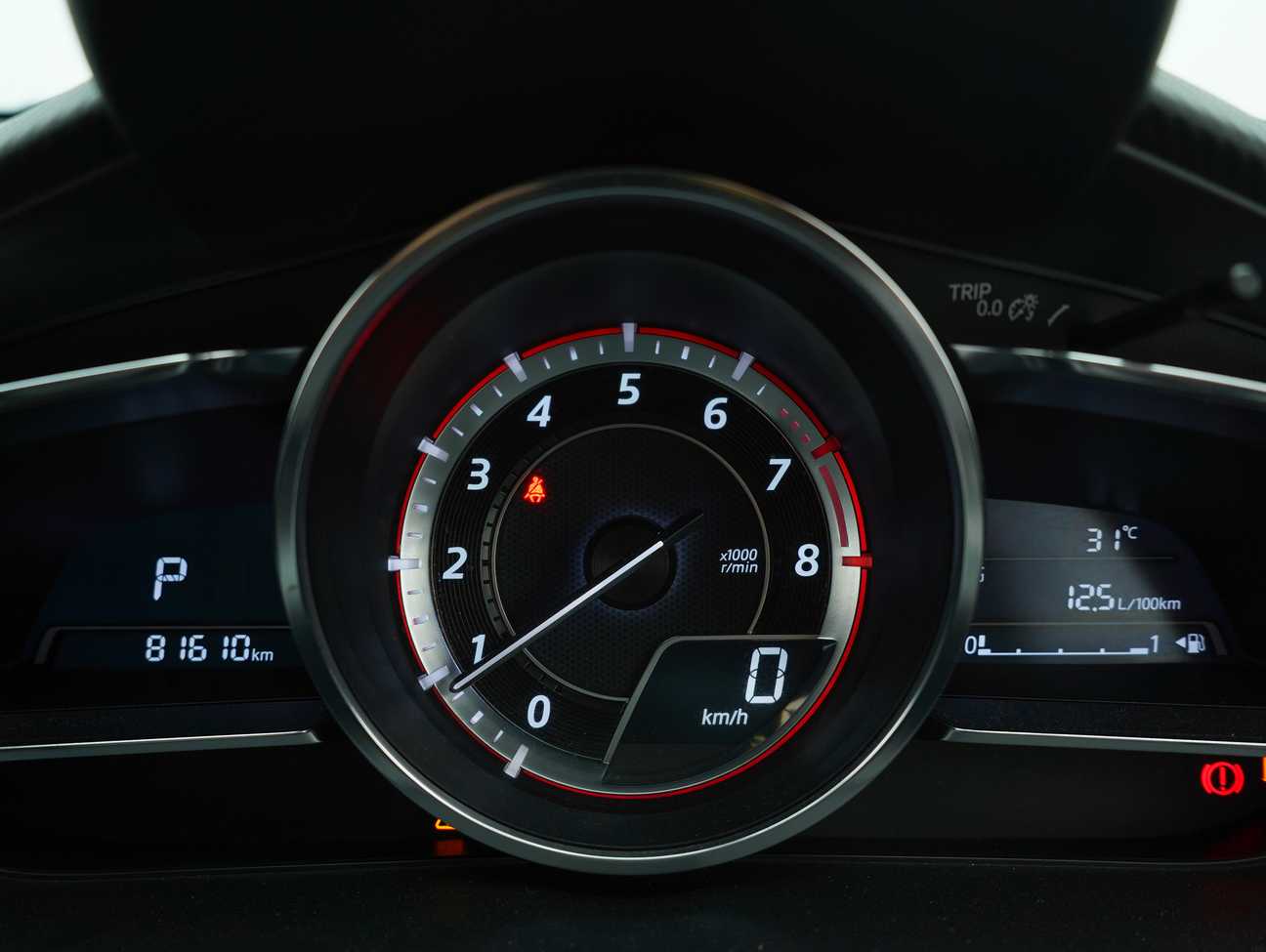 terpakai 2015 Mazda 2 SKYACTIV-G 1.5