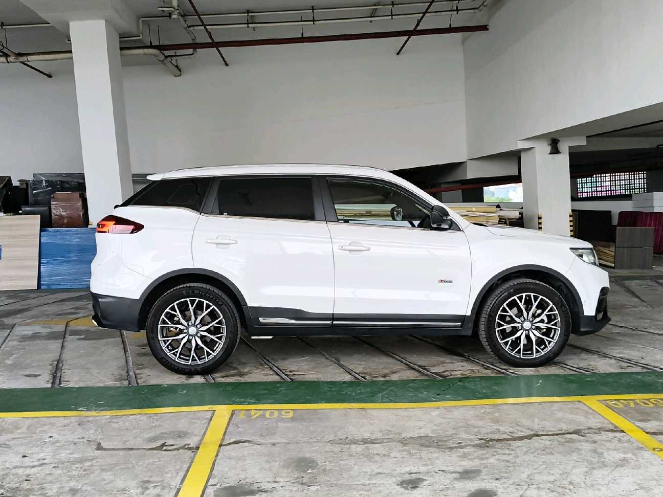 used 2023 Proton X70 Premium 1.8
