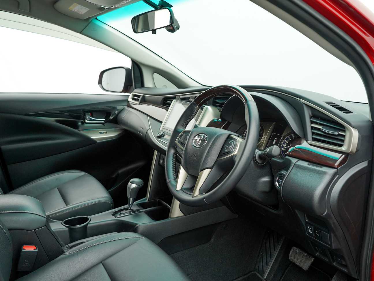 used 2021 Toyota Innova X MC 2.0