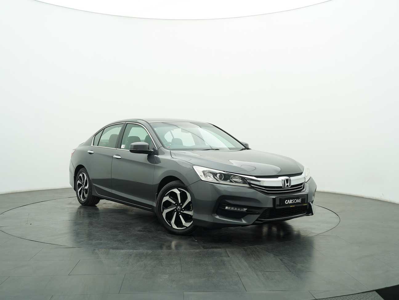 used 2017 Honda Accord VTi-L 2.0