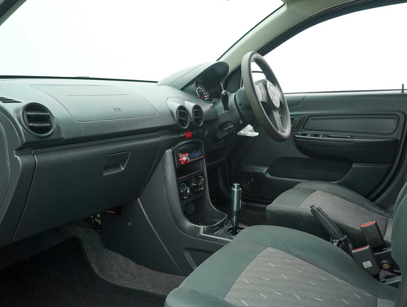 used 2013 Proton Saga SV 1.3