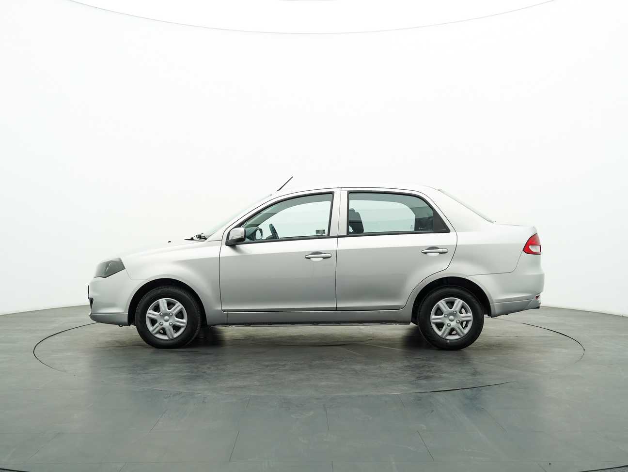 used 2014 Proton Saga SV 1.3