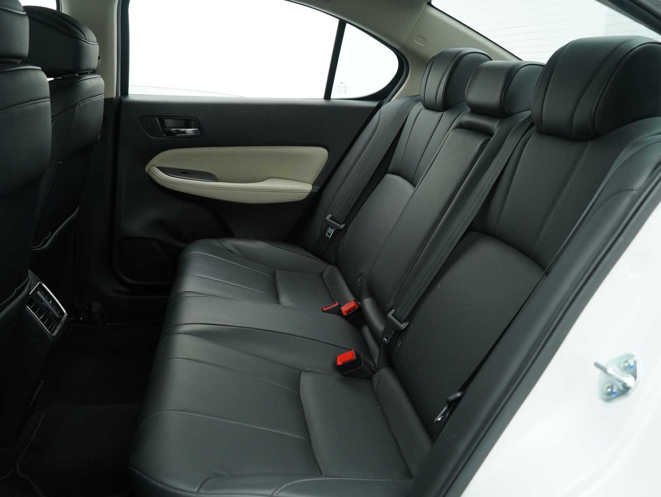 used 2022 Honda City V i-VTEC 1.5