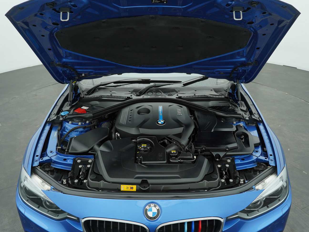 used 2018 BMW 330e M Sport 2.0