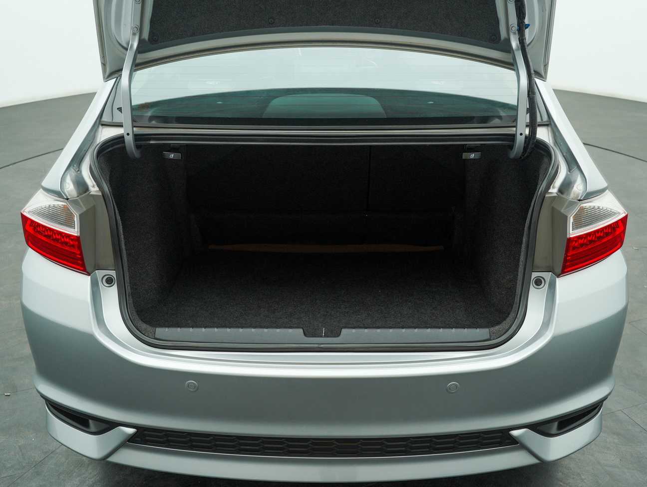 used 2018 Honda City V 1.5