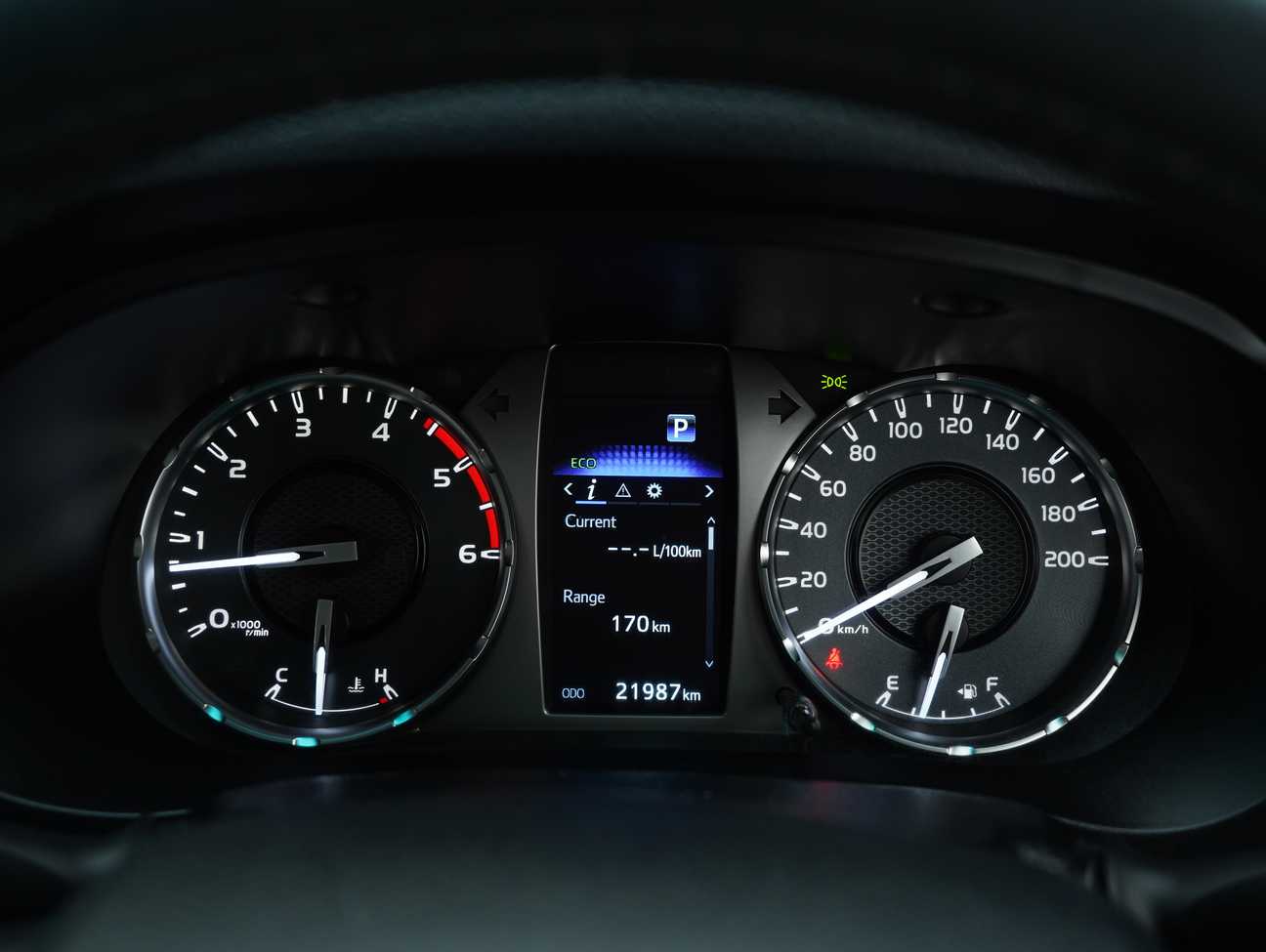 used 2023 Toyota Hilux V Dual Cab 2.4