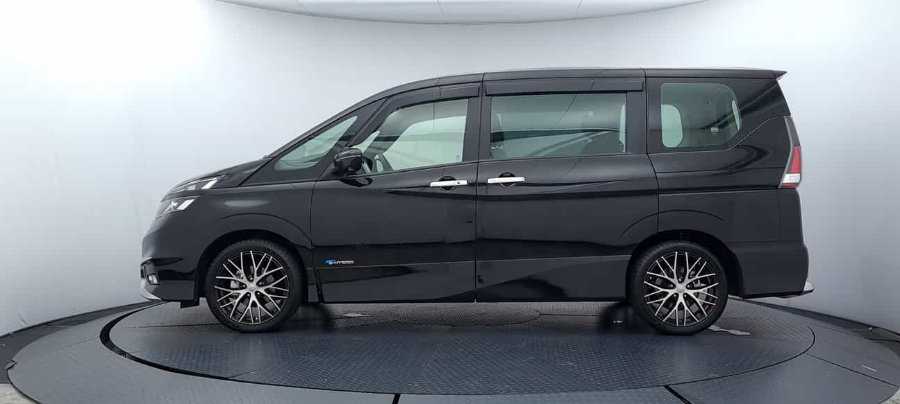 used 2020 Nissan SERENA S-HYBRID HIGH-WAY STAR 2.0