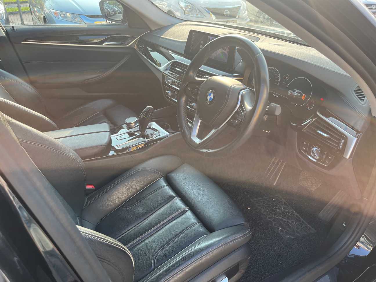 used 2019 BMW 520i Luxury 2.0