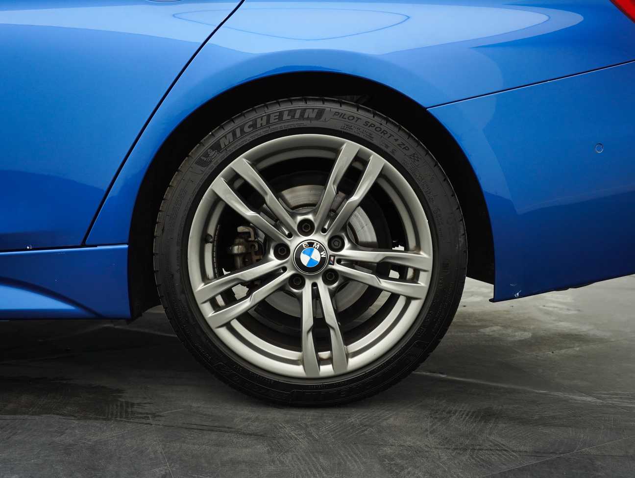 used 2017 BMW 330e M Sport 2.0