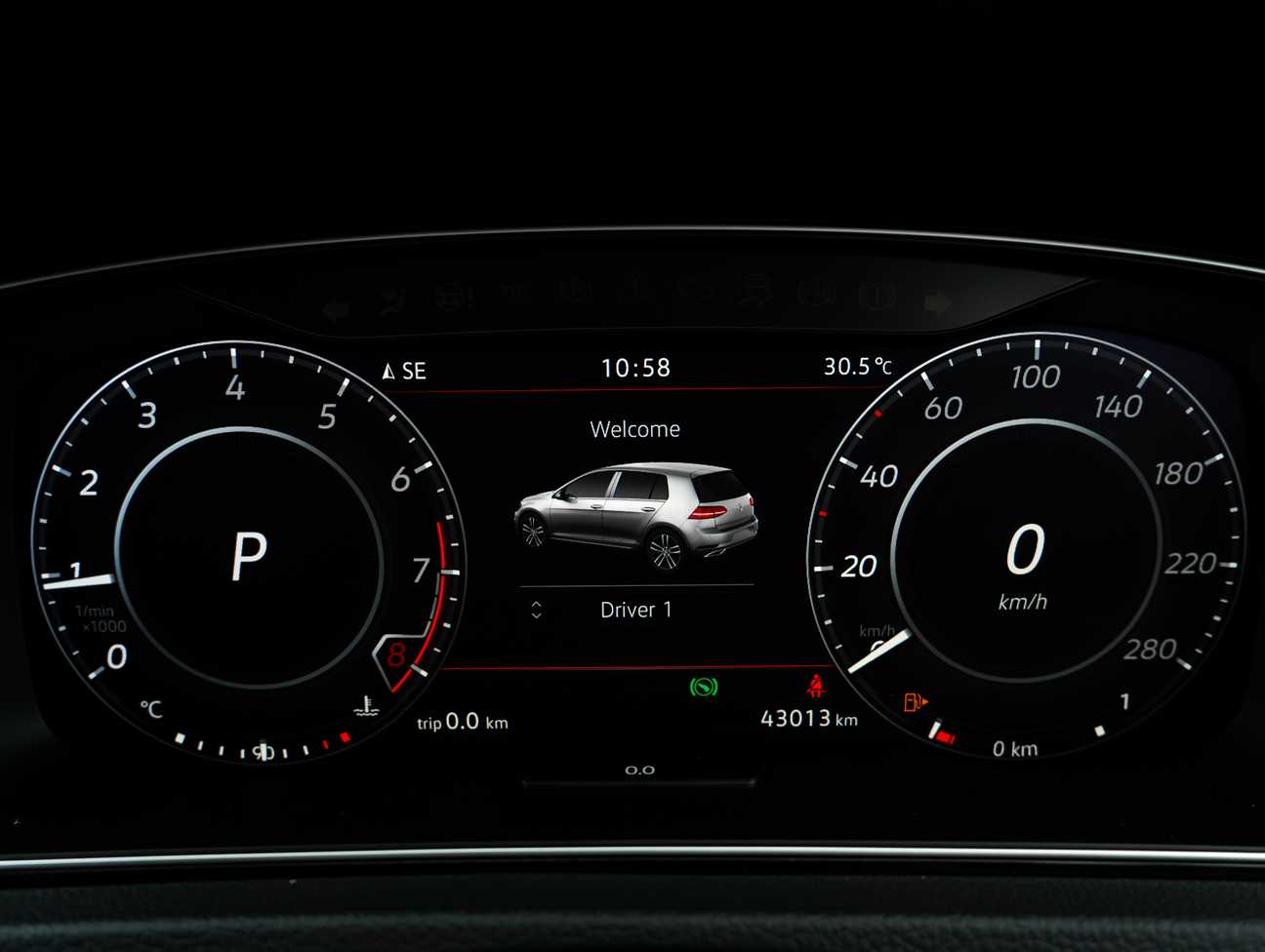 terpakai 2019 Volkswagen GOLF GTI 2.0