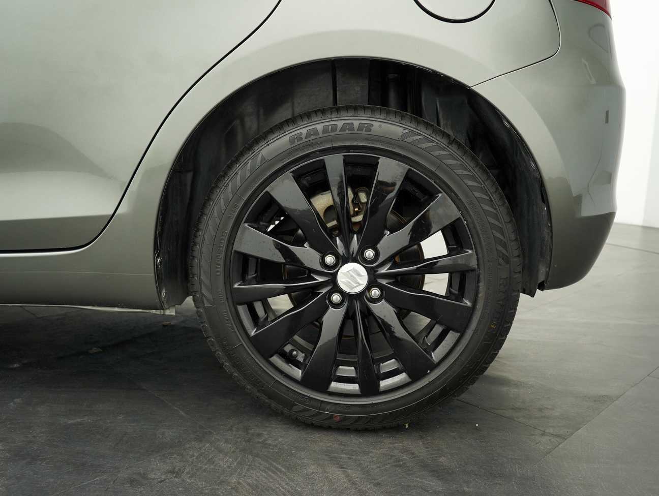 used 2014 Suzuki Swift GLX 1.4