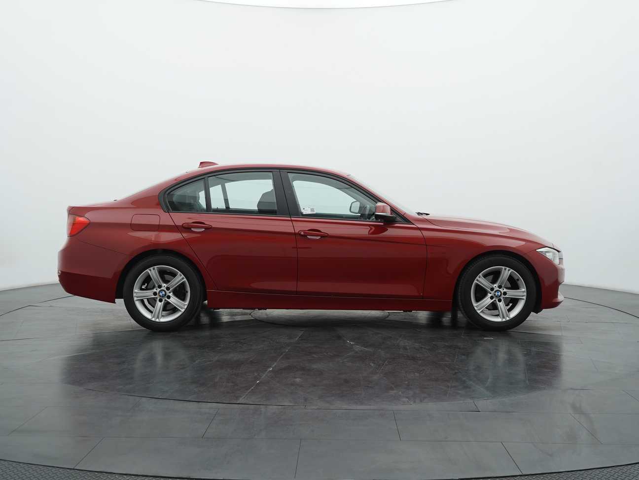 used 2013 BMW 316i  1.6