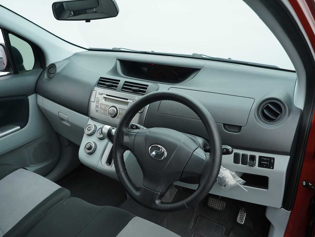 terpakai 2013 Perodua Alza EZ 1.5