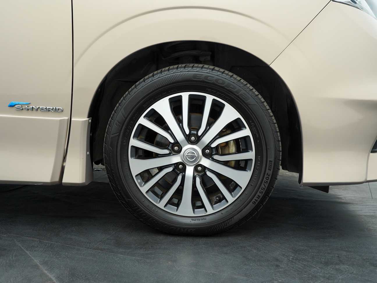 terpakai 2018 Nissan Serena S-Hybrid High-Way Star 2.0