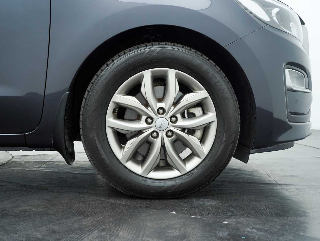terpakai 2019 Kia Carnival YP 2.2