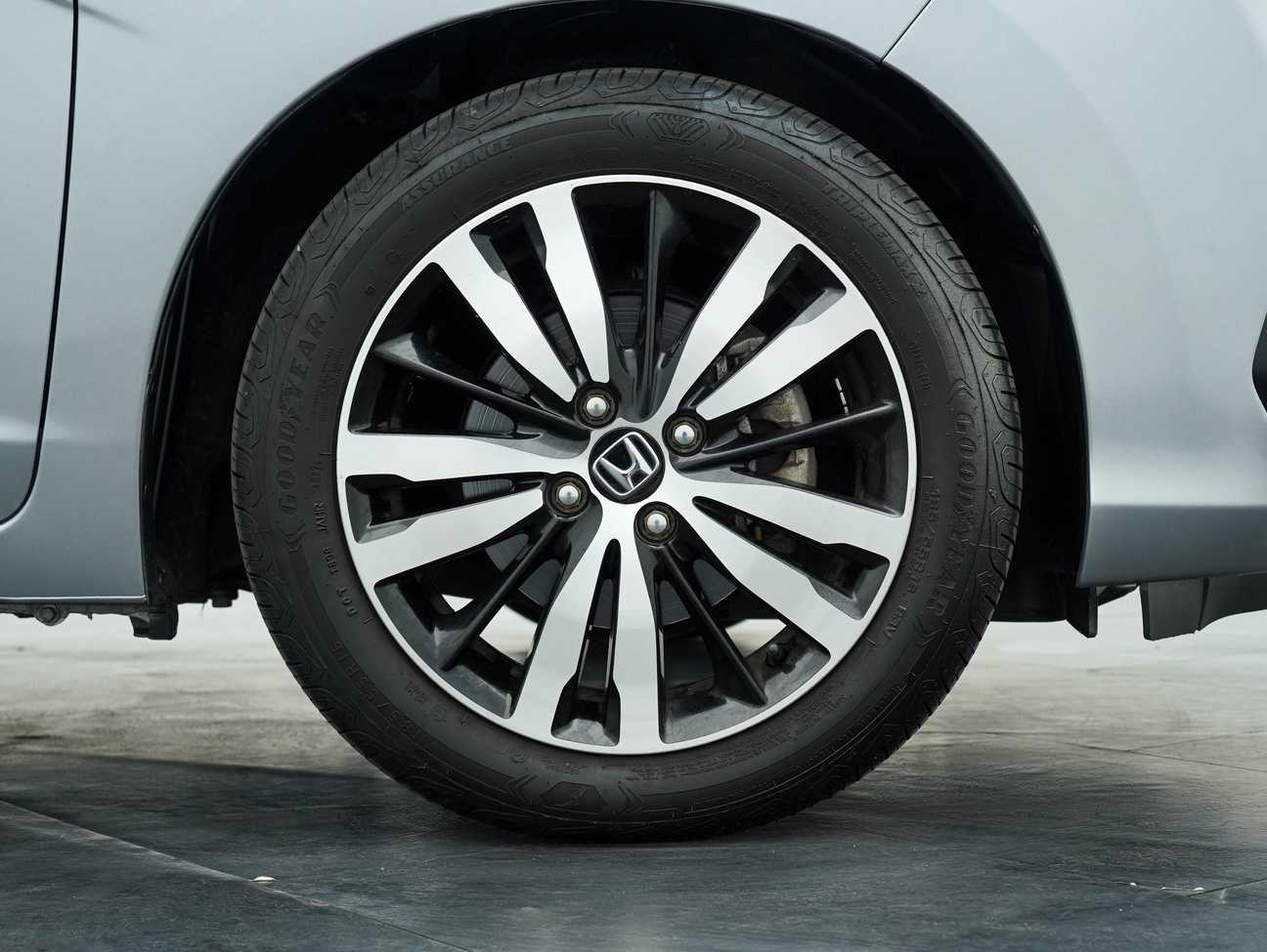 used 2017 Honda Jazz V 1.5