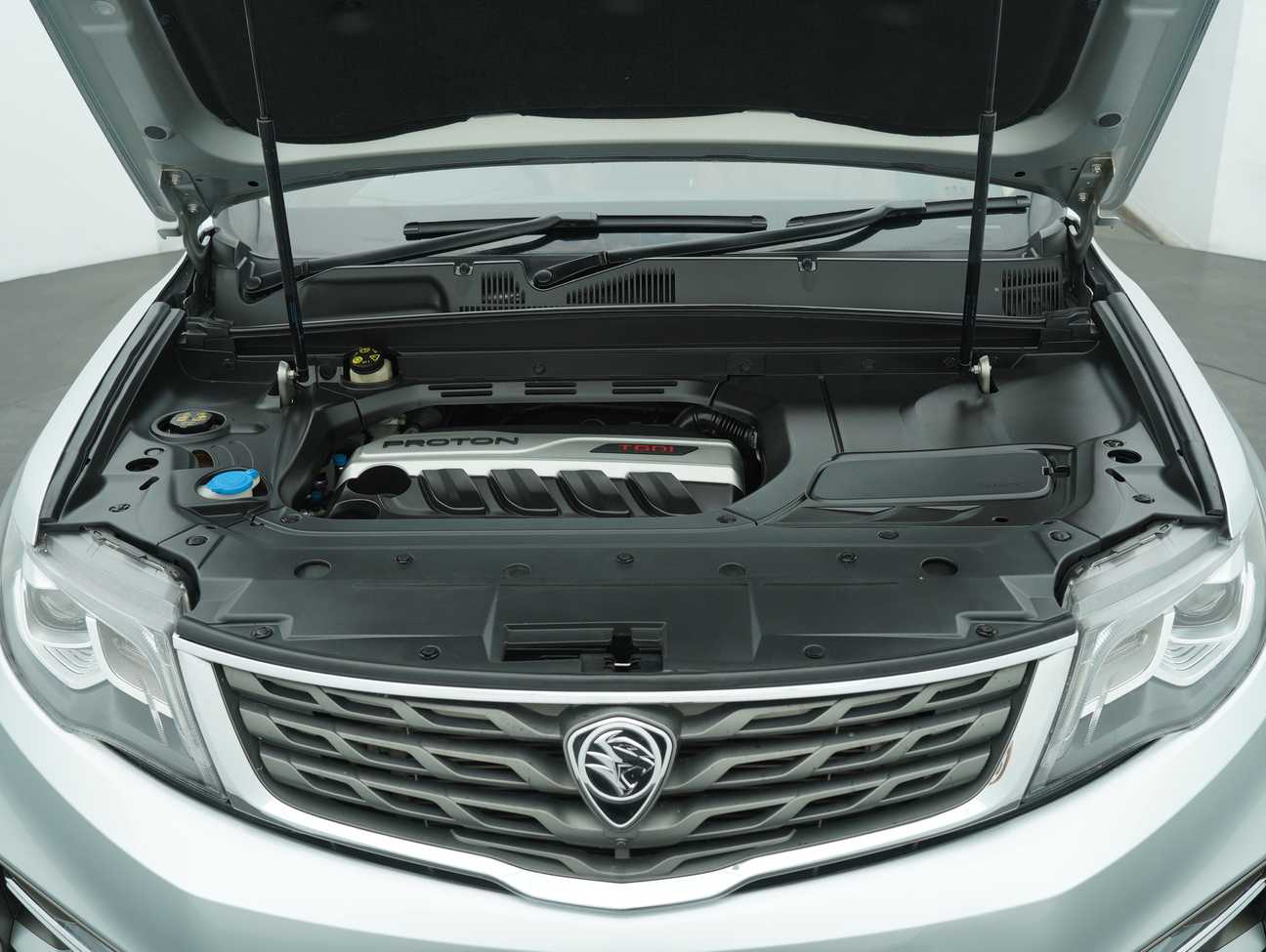 used 2019 Proton X70 Premium 1.8