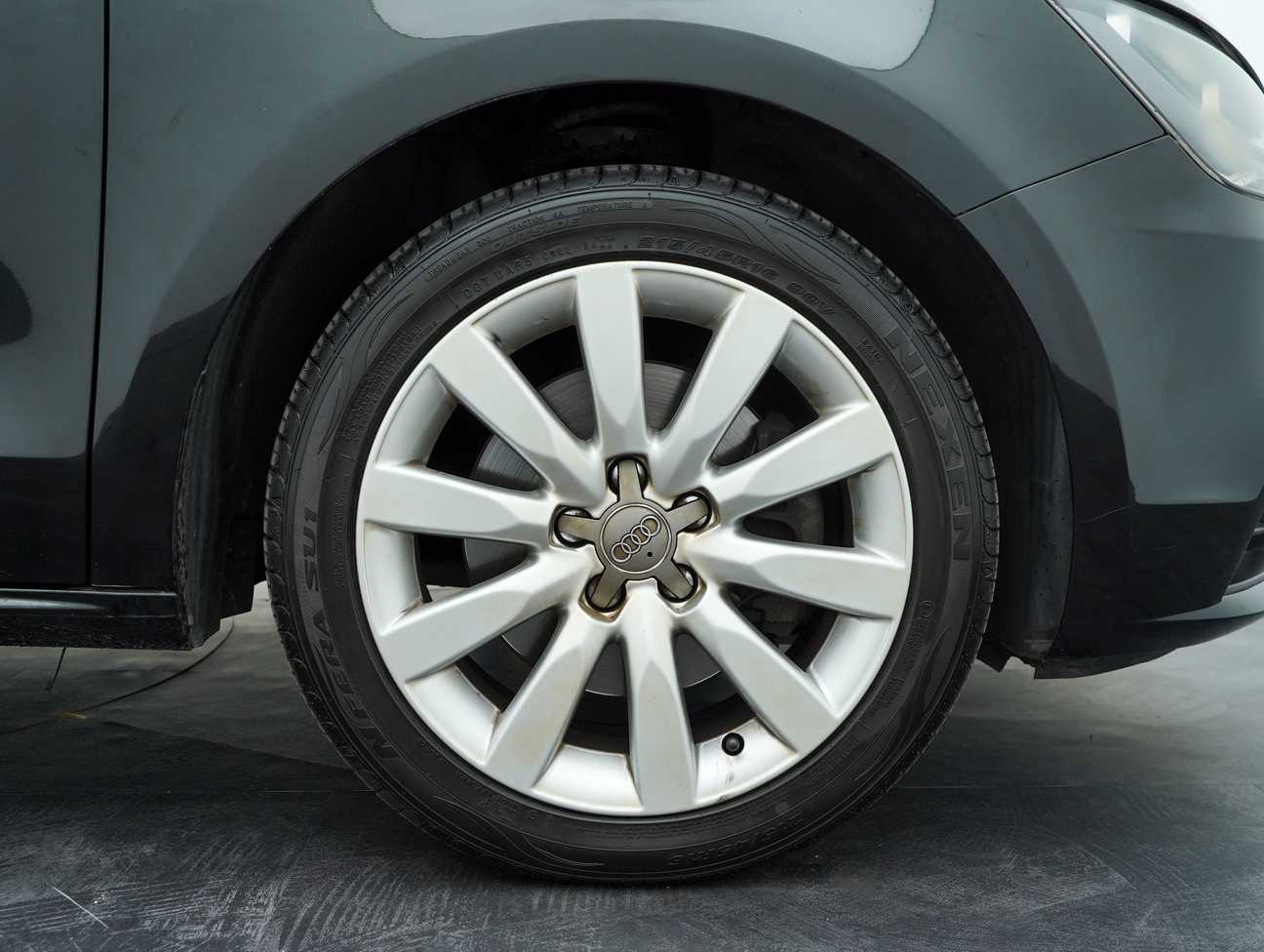 terpakai 2011 Audi A1 TFSI 1.4