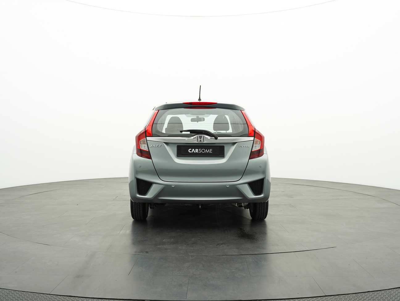 used 2014 Honda Jazz E 1.5