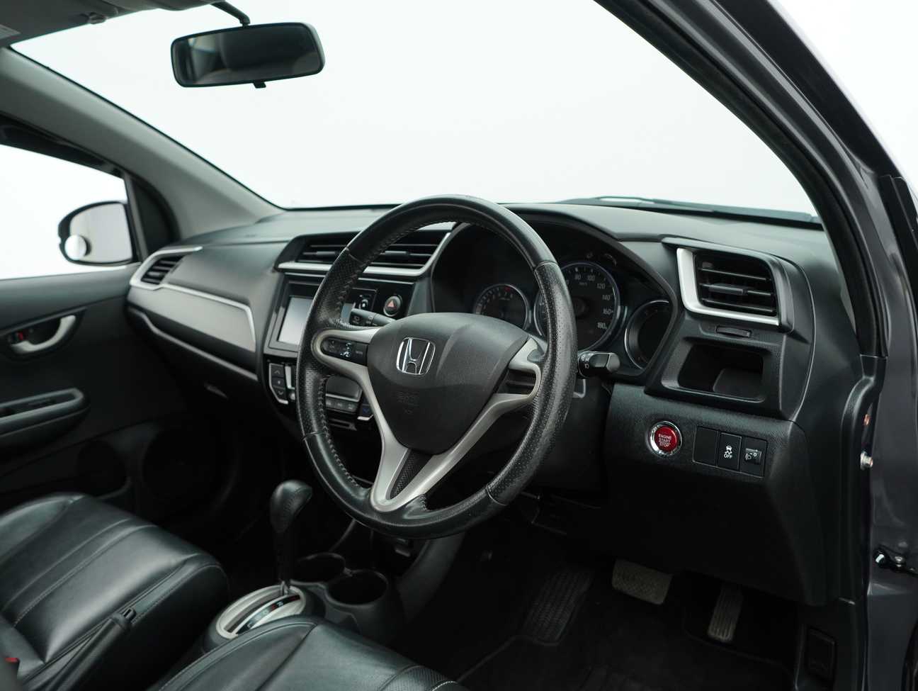 used 2017 Honda BR-V V 1.5