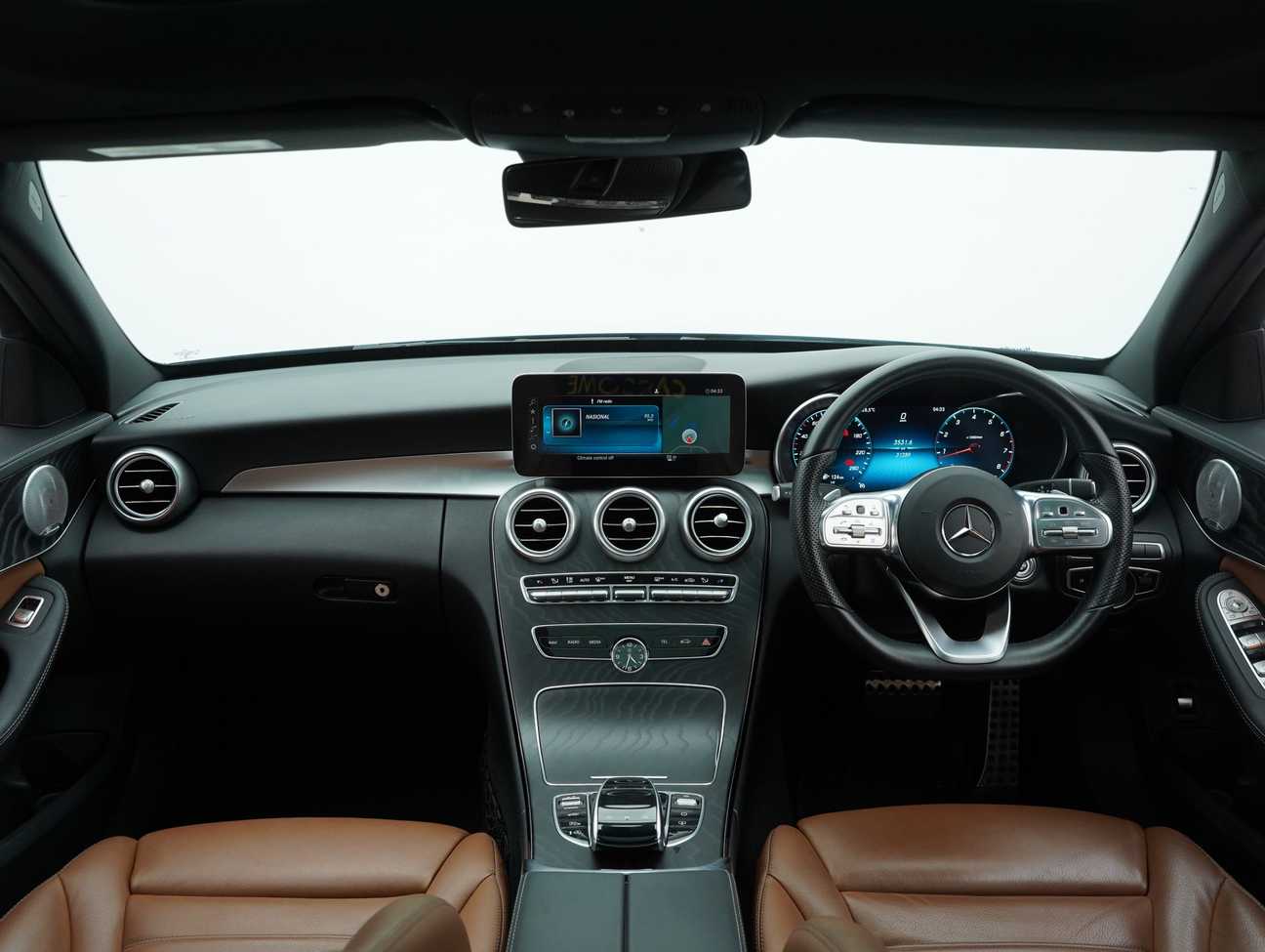 used 2019 Mercedes-Benz C300 AMG Line 2.0