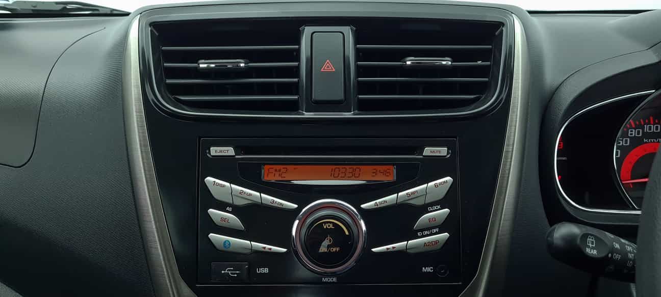 terpakai 2015 Perodua AXIA SE 1.0