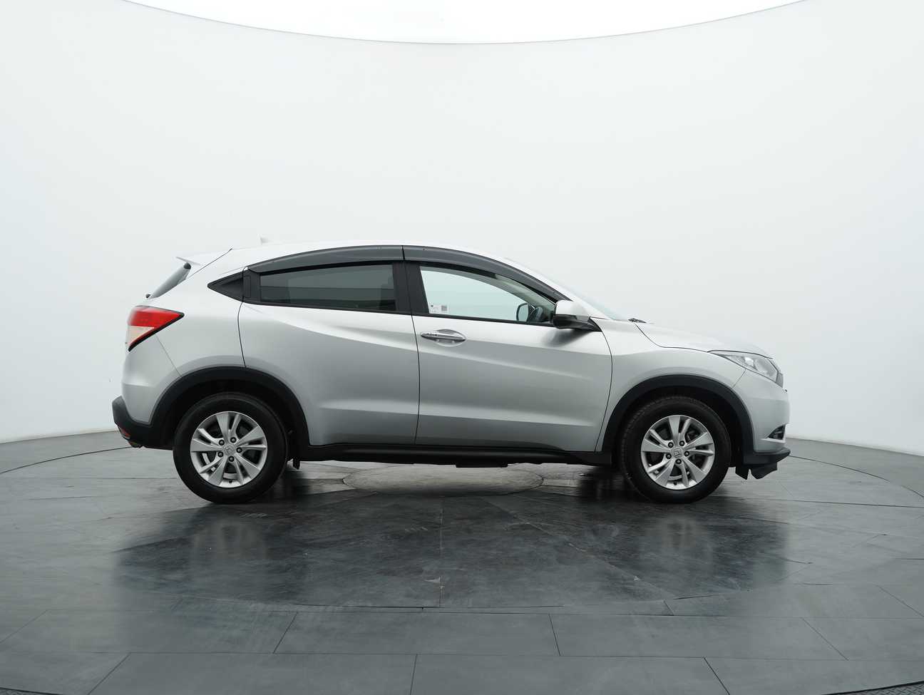 terpakai 2015 Honda HR-V V 1.8
