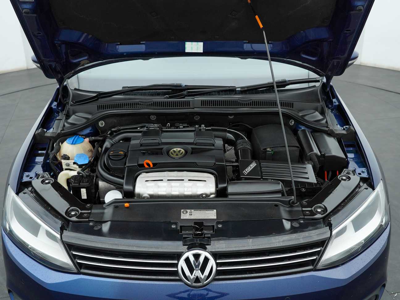 terpakai 2012 Volkswagen Jetta TSI 1.4