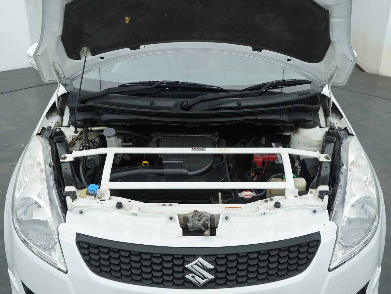 used 2014 Suzuki Swift GLX 1.4