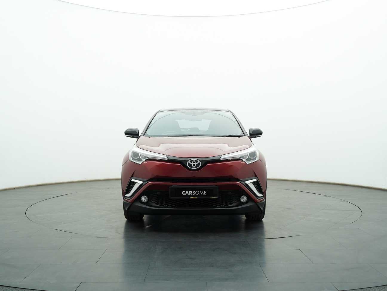 used 2019 Toyota C-HR  1.8