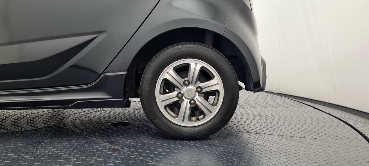 used 2016 Proton IRIZ STANDARD 1.3