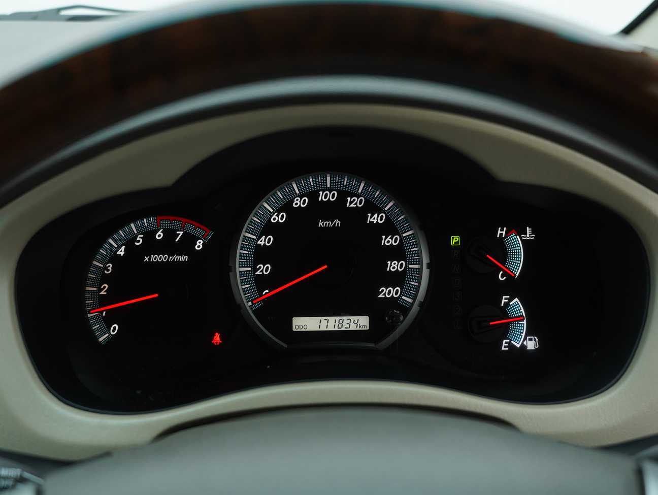 used 2015 Toyota Innova G 2.0