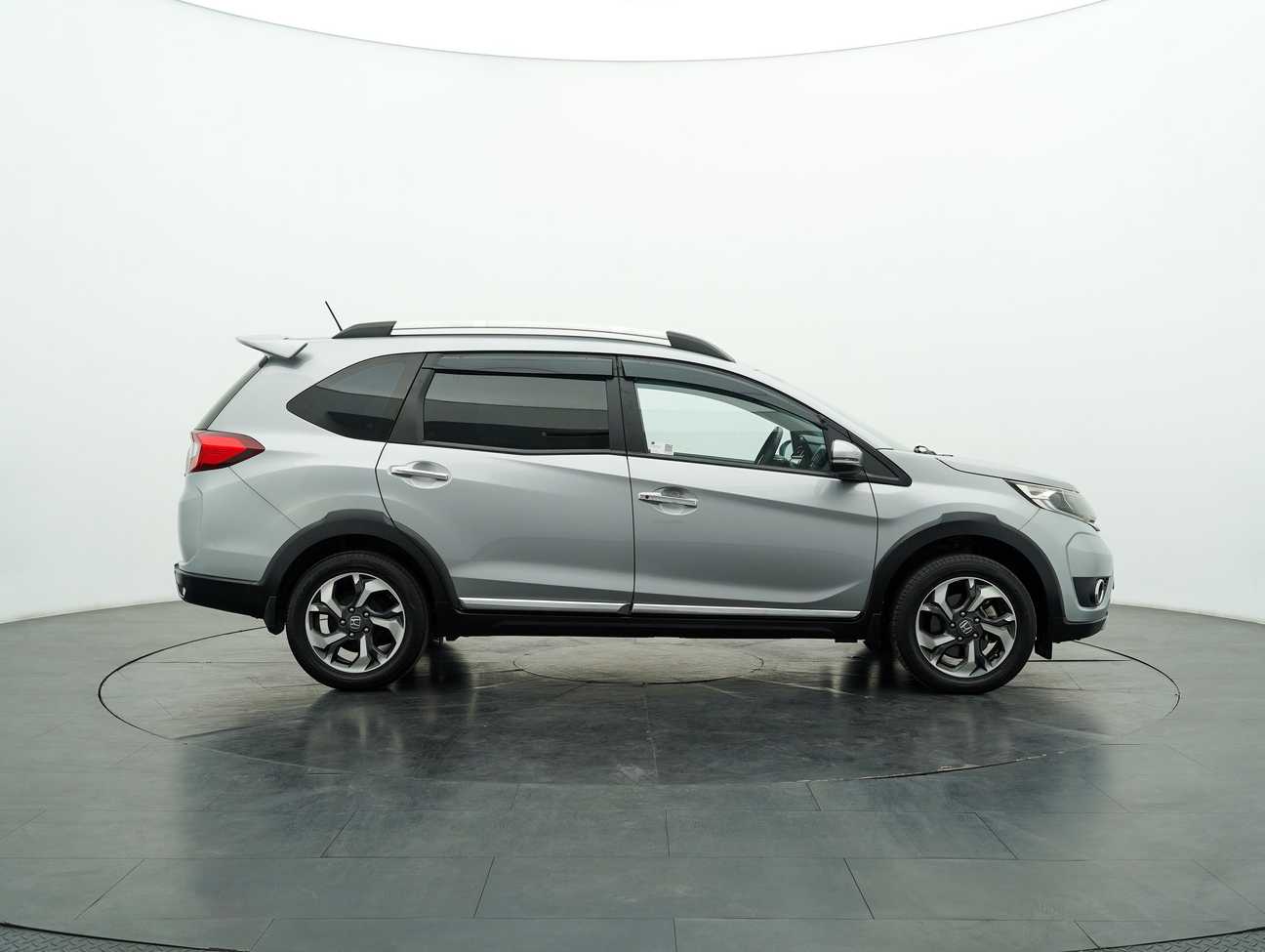 used 2019 Honda BR-V V 1.5