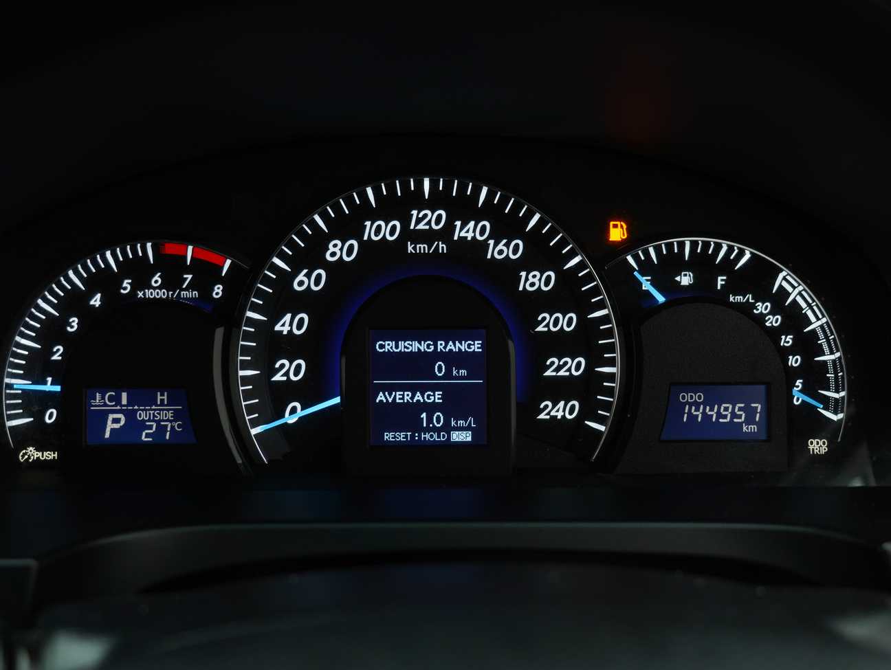 terpakai 2014 Toyota Camry G X 2.0
