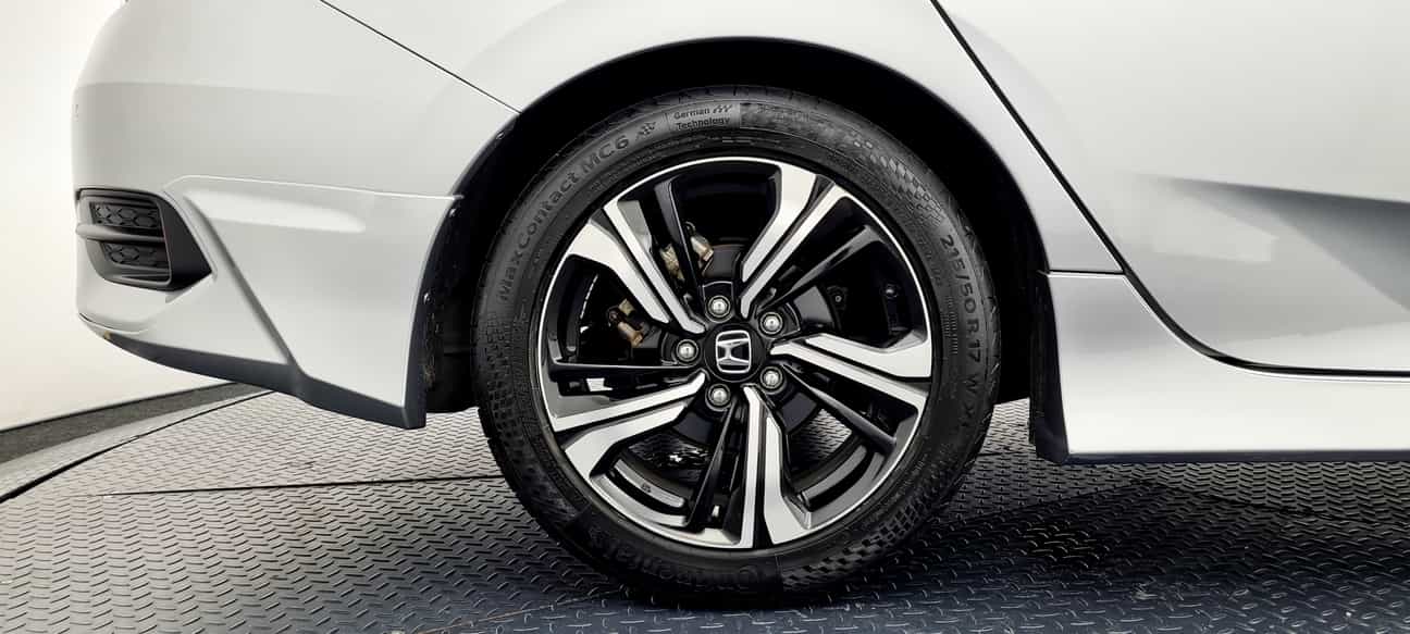 used 2019 Honda CIVIC TC-P 1.5