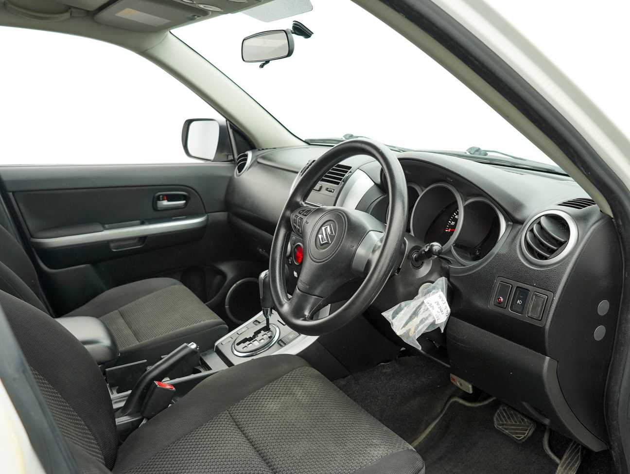 used 2010 Suzuki Grand Vitara  2.0