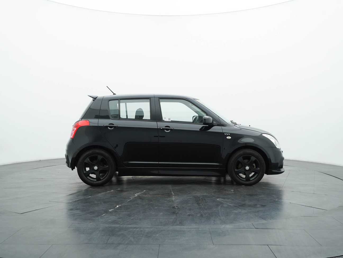 used 2012 Suzuki Swift GX 1.5